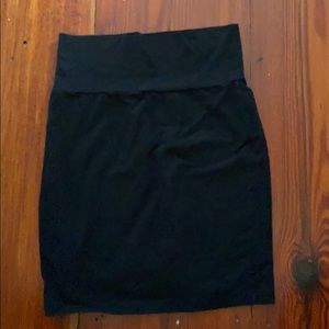 black pencil skirt
